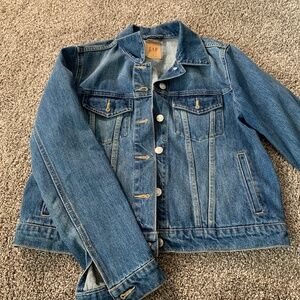 Gap Size M women’s Denim Jacket